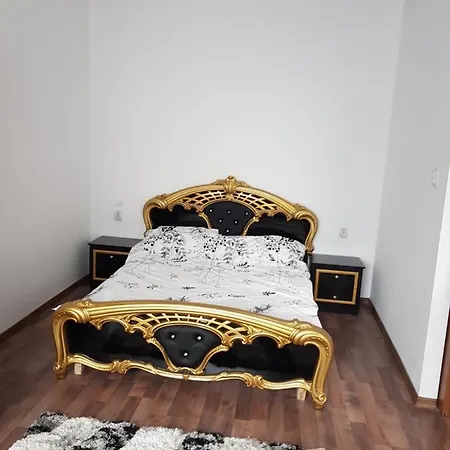 Casa Adita 2* 布拉索夫