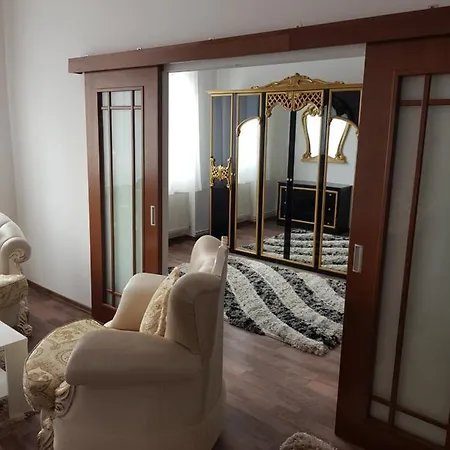 Casa Adita 2* 布拉索夫