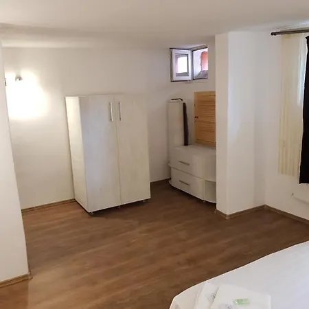 Casa Adita 招待所 布拉索夫