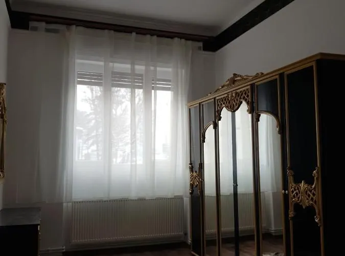 Casa Adita 2* براشوف